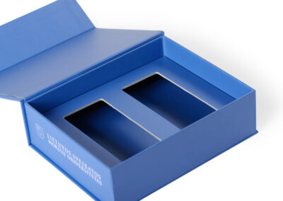 Magnetic Closure Box with inserts