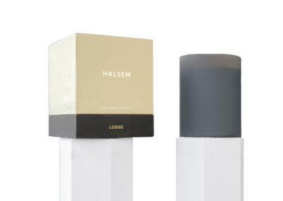 Shoulder box for halsem candles