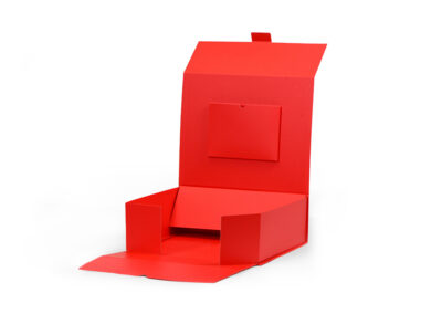 Folded rigid box
